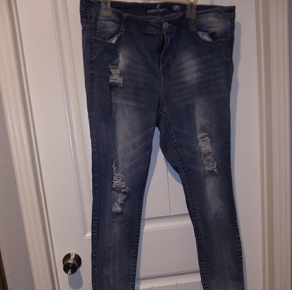 Plus size skinny jeans